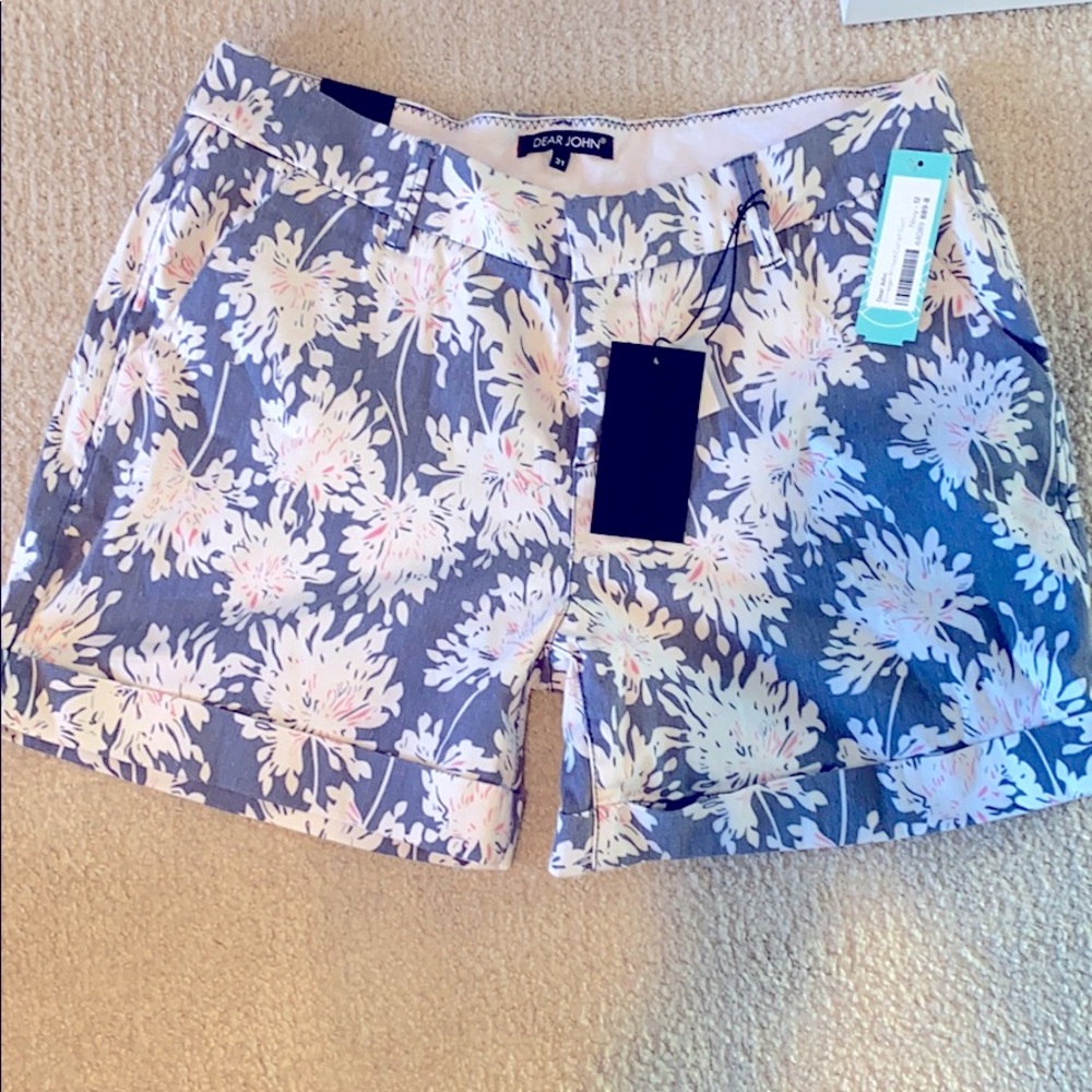 NWT cuffed shorts. Preppy blue floral print.